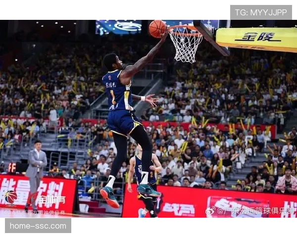 奎因31分5助攻4抢断攻防一体 广东外援控场效率值突出